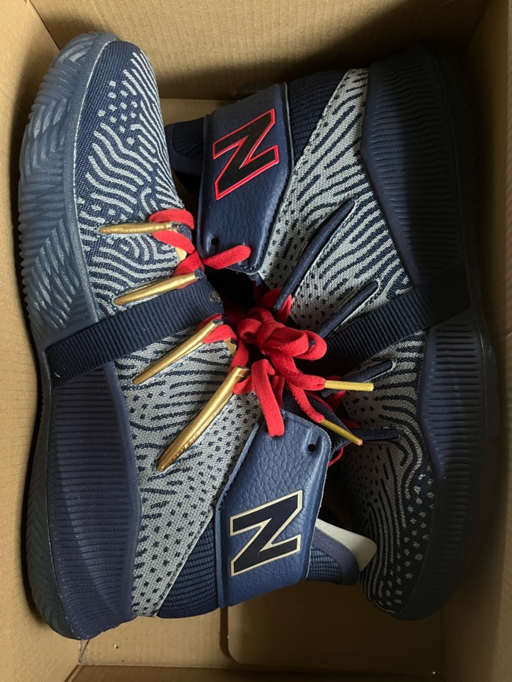 New Balance Basketball 7M/W8 Kawhi Leonard